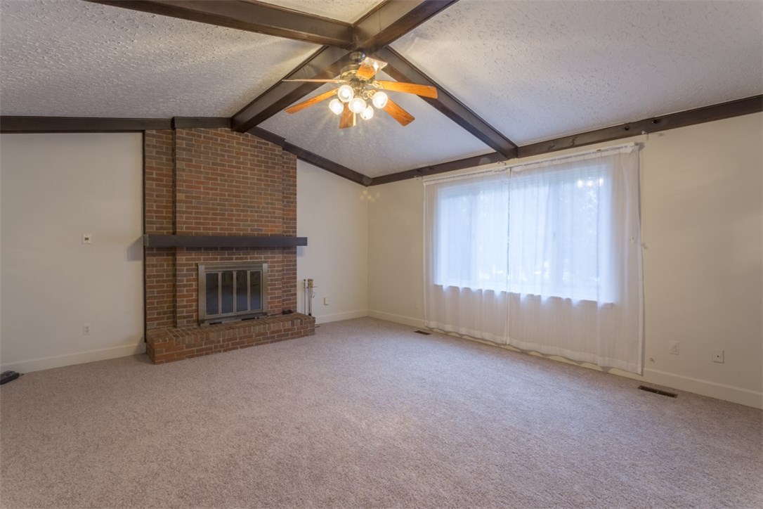 33977 Carl Drive